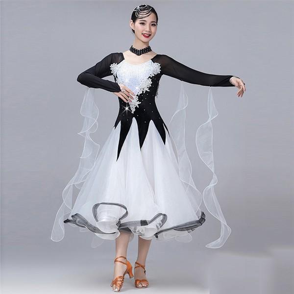 社交ダンス モダンドレス 衣装 大きい裾 豪華な社交ダンスドレス 競技