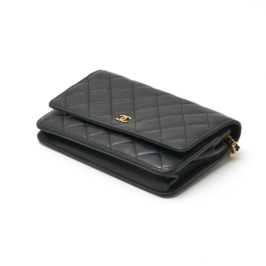 CHANEL チェーンウォレットタイムレスクラッシック ラムスキン