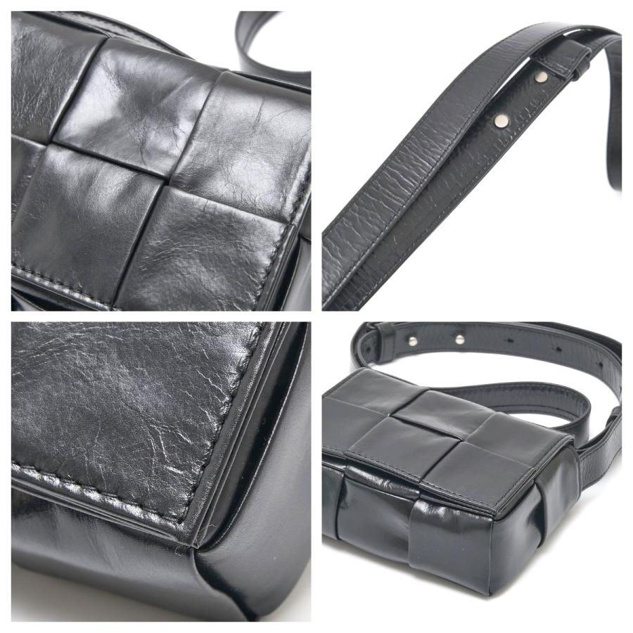 CASSETTE（BOTTEGA VENETA） BOTTEGA VENETA ボッテガ・ヴェネタ