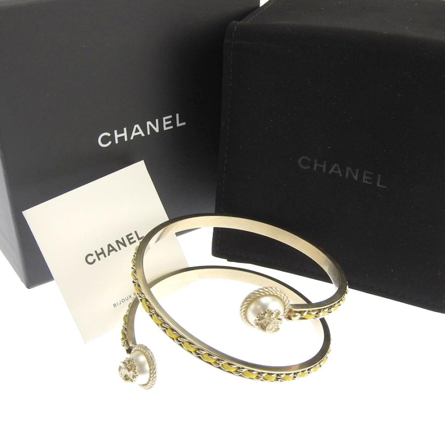 CHANEL（シャネル） ココマーク バングル ロゴ フェイクパール Sサイズ
