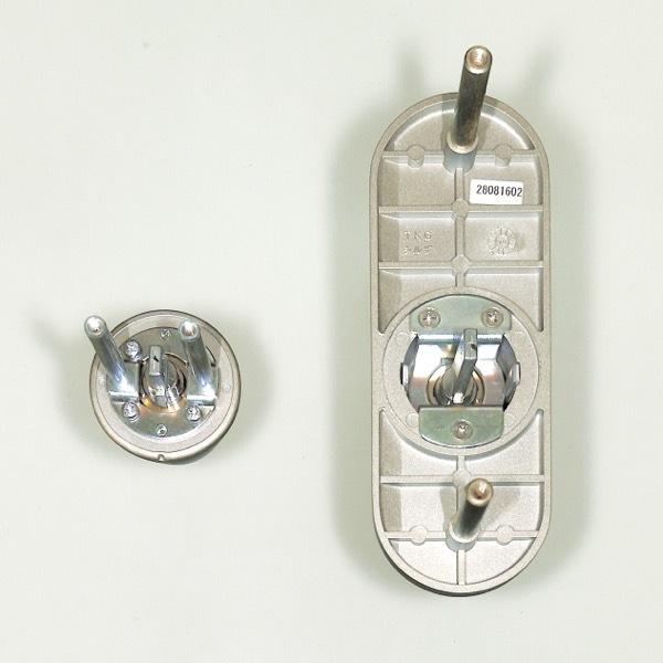 GOAL 三協アルミ 玄関ドア 鍵 鍵交換 自分で シリンダー 純正品 D9