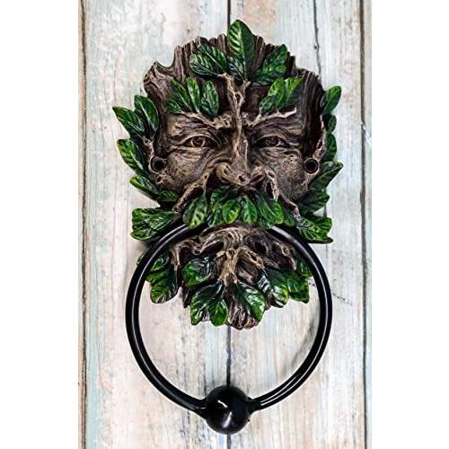 Ebros Gift イングリッシュケルト伝統グリーンマンの森 神の精神 装飾ドアノッカーの置物 樹脂彫刻 鋳鉄リングボール ウィッカ 生命の木をテー その他玄関