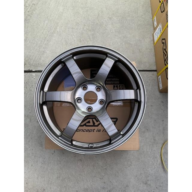 RAYS 【納期要確認】Volk Racing TE37 SAGA SL SIZE:8.5J-18 +45 RAYS 【納期要確認】Volk Racing TE37 SAGA SL SIZE:8.5J-18 +45