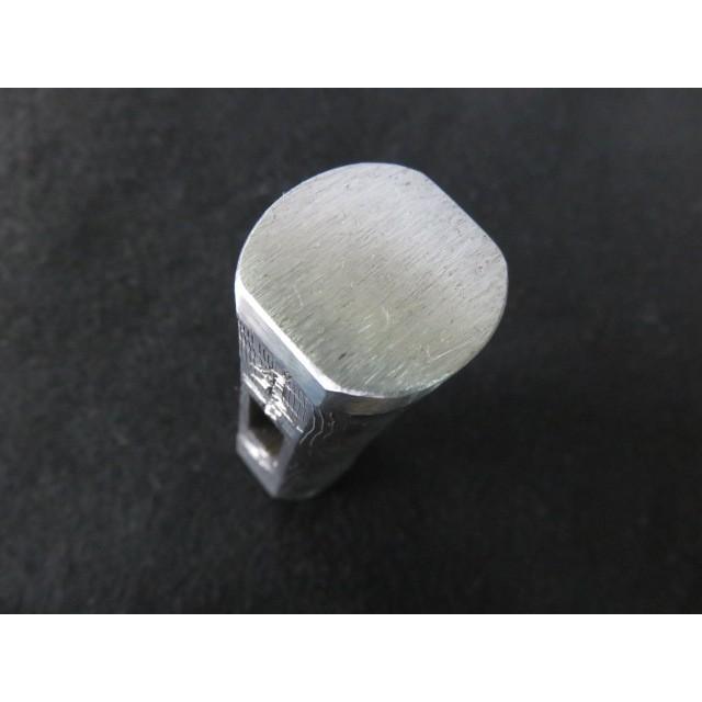 翁　木製 正行 道心斎正行 鋼付玄翁 80匁 燻し木目 一文字型