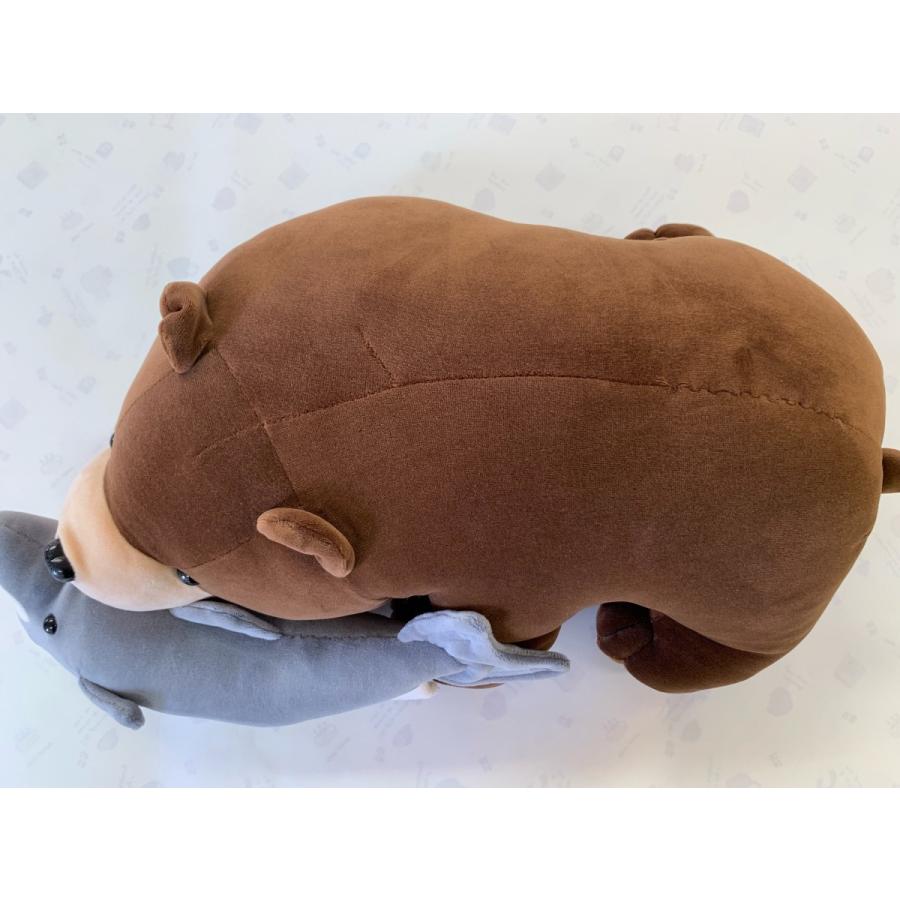 北海道限定ベア 木彫り熊風◇鮭喰いぬいぐるみ＜大サイズ＞ : 北海道