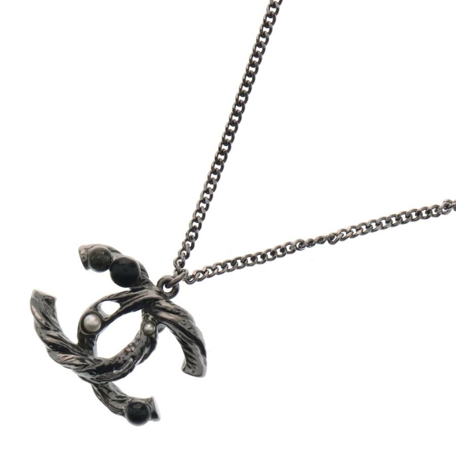 CHANEL（シャネル） Faux Pearl & Resin CC Pendant Necklace A11 A CC