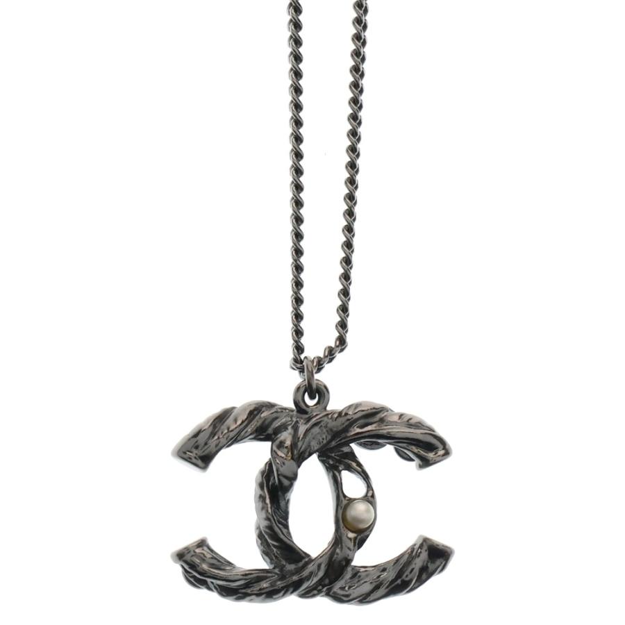CHANEL（シャネル） Faux Pearl & Resin CC Pendant Necklace A11 A CC