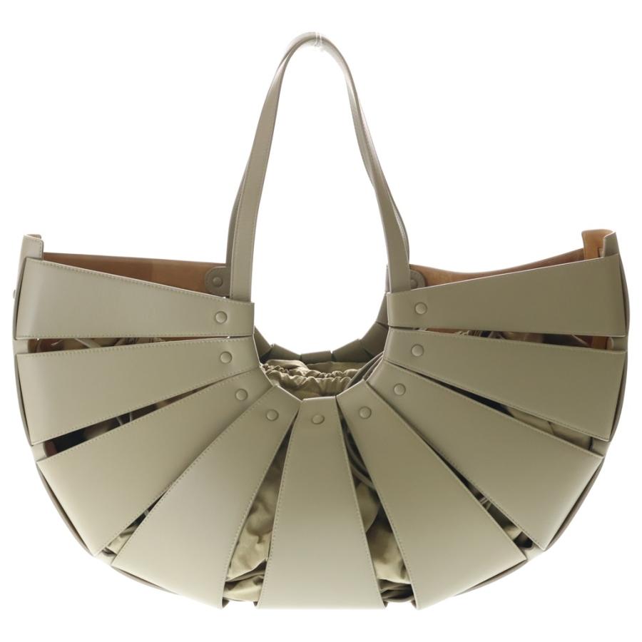 BOTTEGA VENETA（ボッテガ・ヴェネタ） ザ シェル ナイロン/レザー