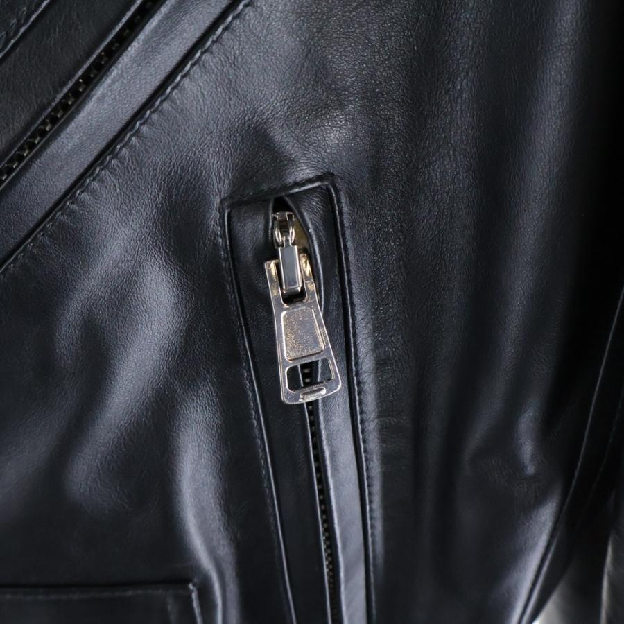 VALENTINO ロックスタッズ レザー ライダース 46 VALENTINO（ヴァレンティノ） ロックスタッズ 中綿 WZIP レザー ダブル