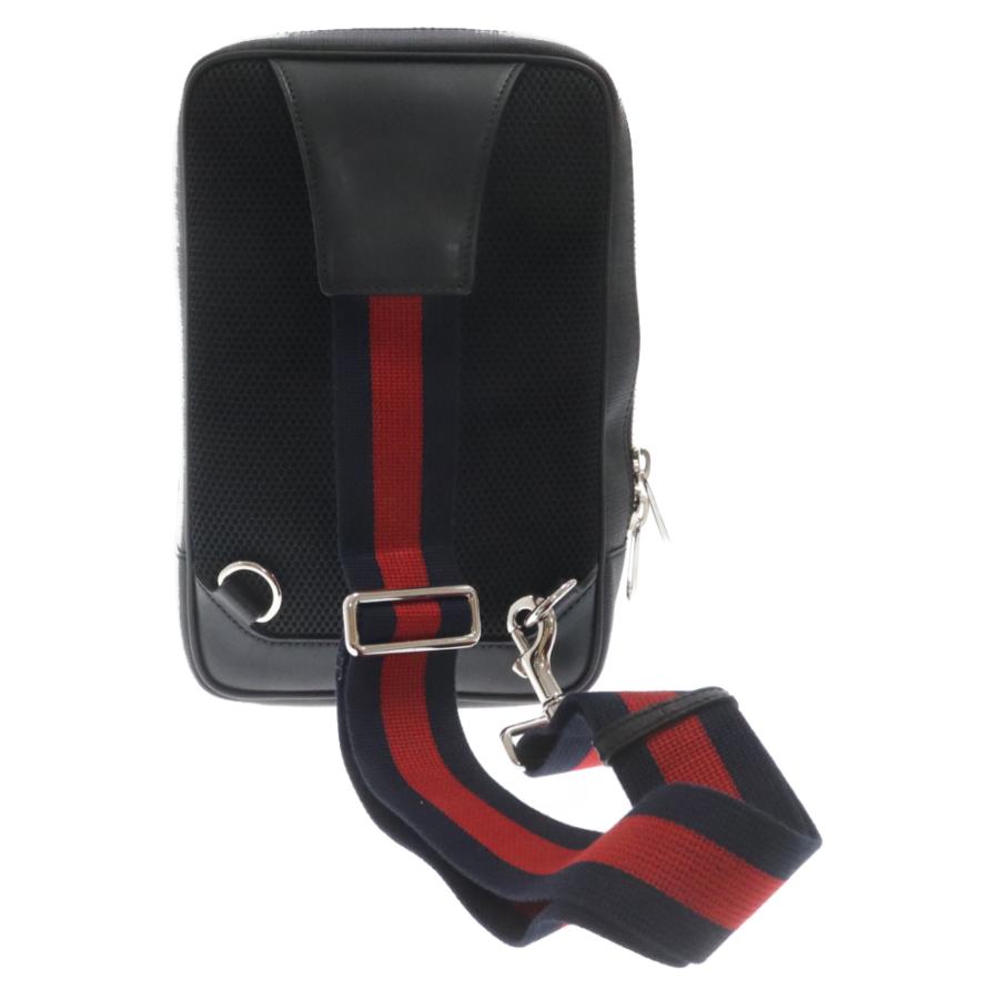 GUCCI（グッチ） GGスプリームキャンバス スリングバッグ ボディバッグ