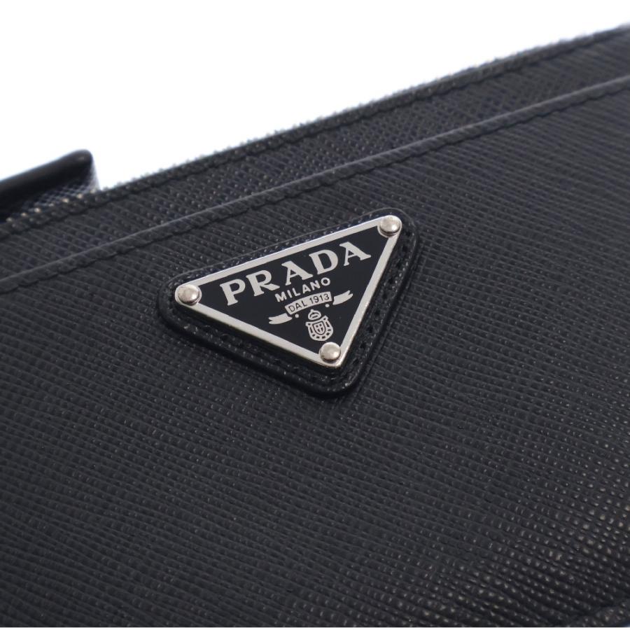 PRADA（プラダ） サフィアーノ トライアングルロゴプレートカード