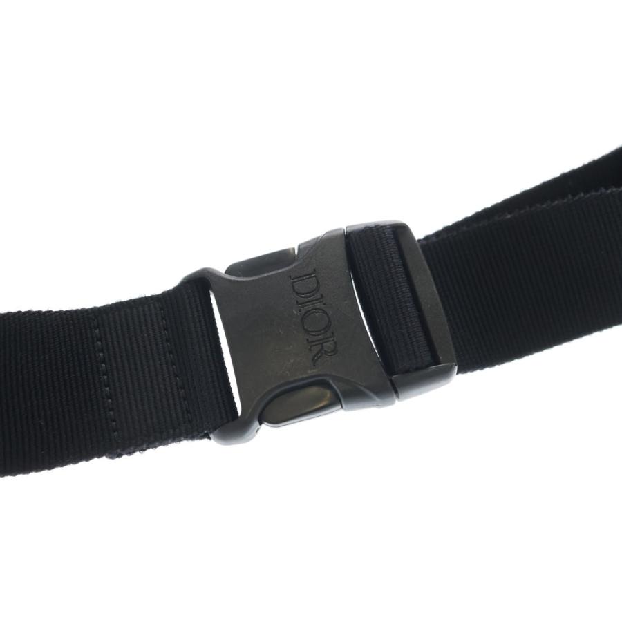 Christian Dior（クリスチャン・ディオール） ×KAWS nylon waist bag