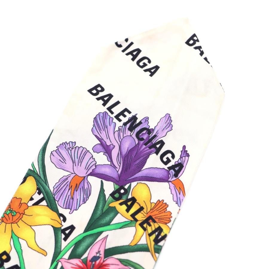 GUCCI（グッチ） The Hacker Flora Print Silk Neck Bow ×バレンシアガ