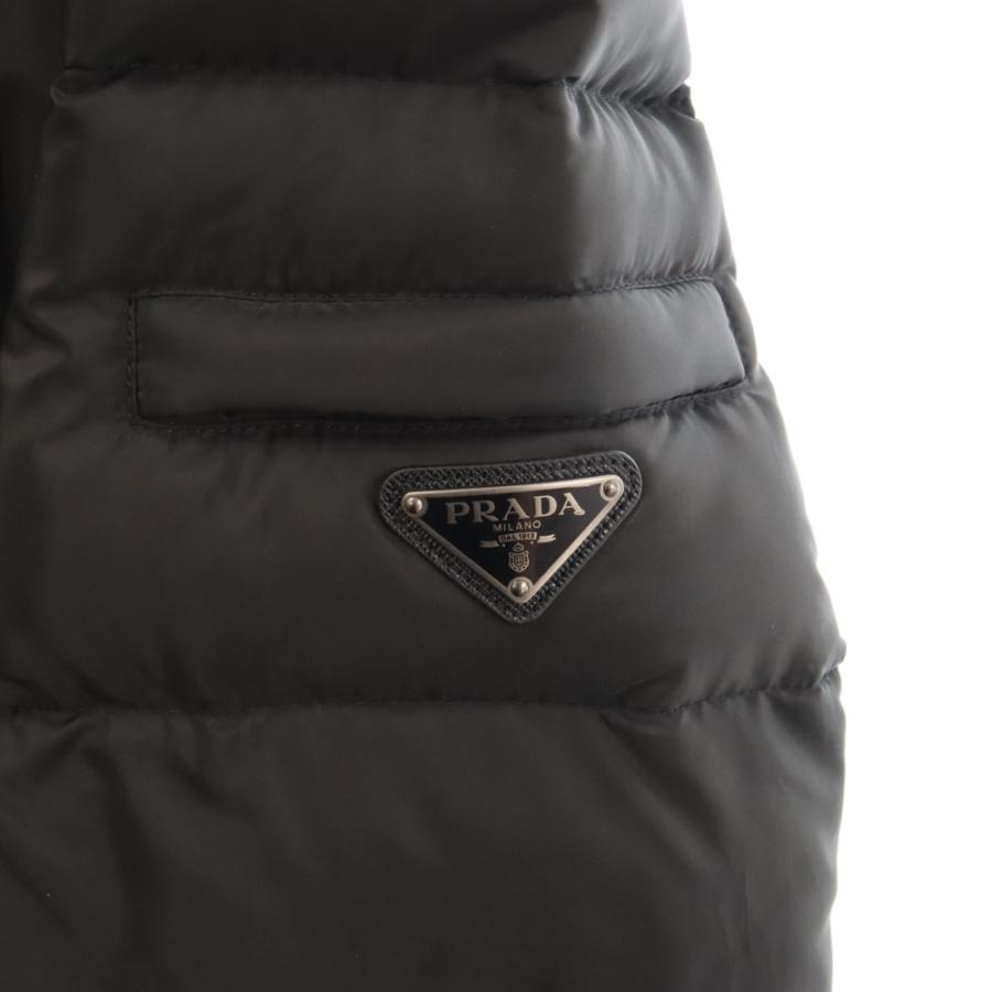 PRADA プラダ 22年モデル 三角プレート ナイロンダウン PRADA プラダ 22年モデル 三角プレート ナイロンダウン