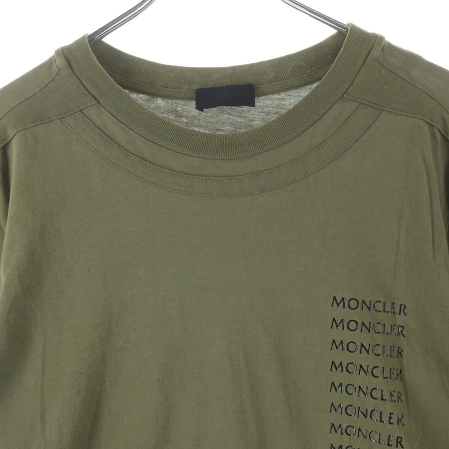 MONCLER（モンクレール） フロントプリントデザイン 袖ロゴワッペン