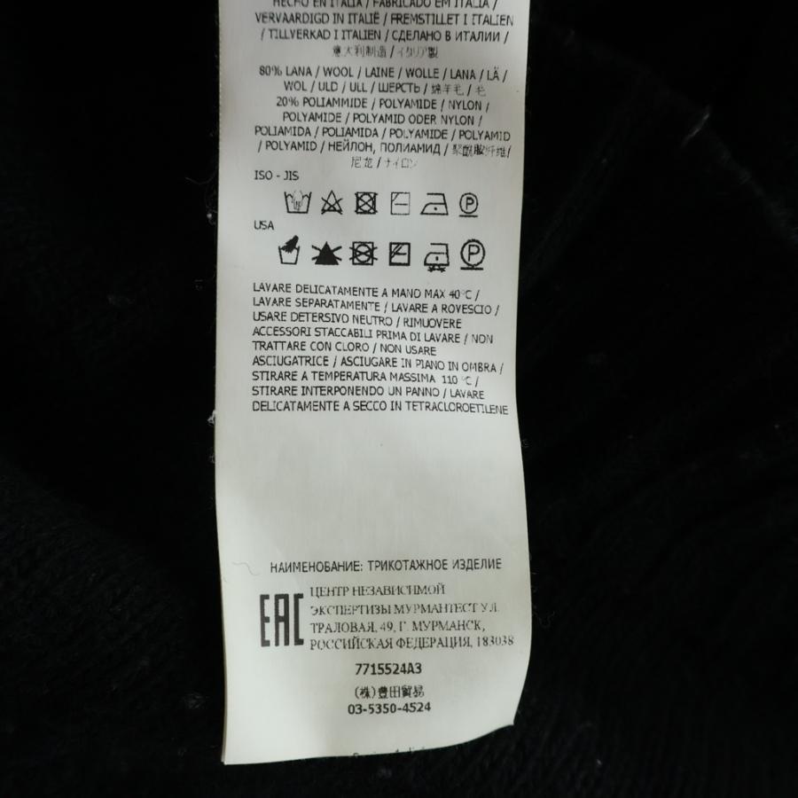 STONE ISLAND（ストーン アイランド） 袖ロゴワッペン クルーネック
