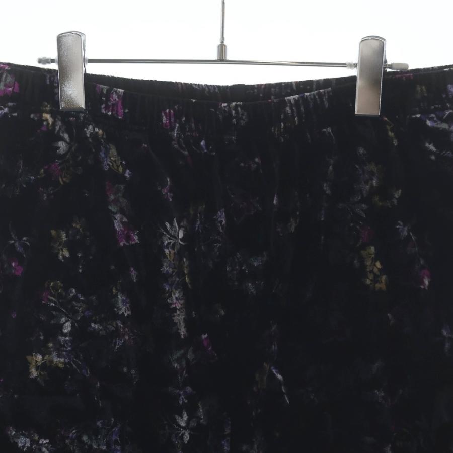 Supreme（シュプリーム） 19AW Floral Velour Shorts アーチロゴ