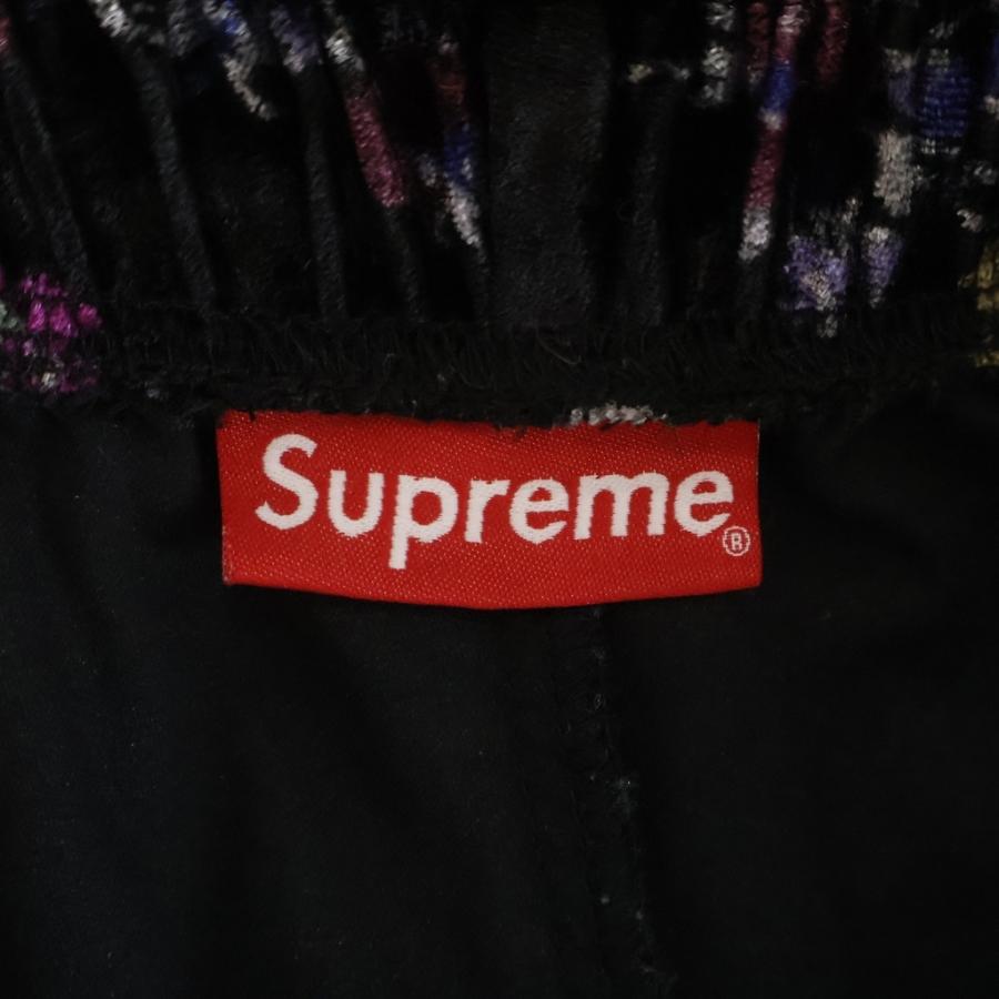 Supreme（シュプリーム） 19AW Floral Velour Shorts アーチロゴ