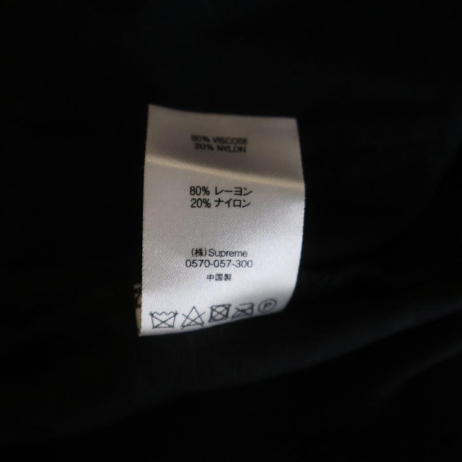 Supreme（シュプリーム） 19AW Floral Velour Shorts アーチロゴ