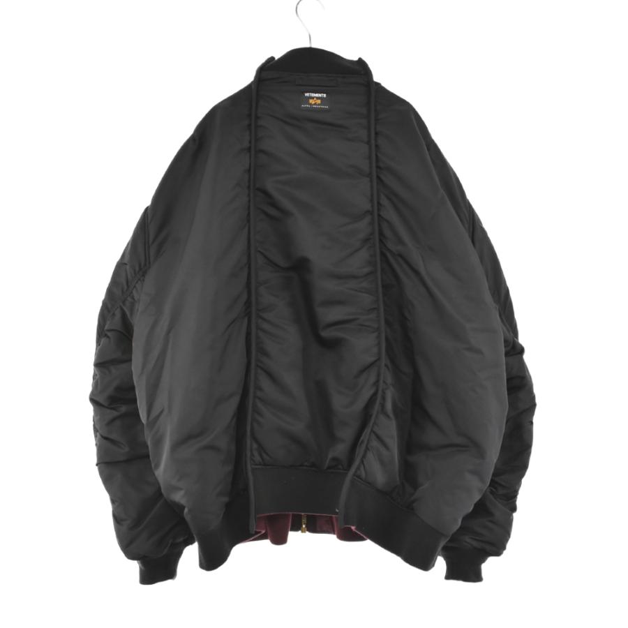 VETEMENTS ヴェトモン ×アルファ 18AW リバーシブルボンバー VETEMENTS ヴェトモン ×アルファ 18AW リバーシブルボンバー