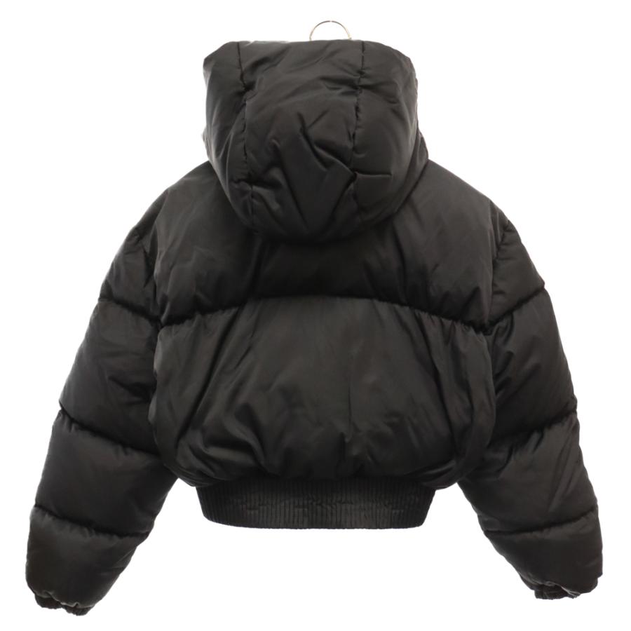 miumiu ミュウミュウ Cropped Nylon Down Jacket ML724 1ZQA miumiu ミュウミュウ Cropped Nylon Down Jacket ML724 1ZQA