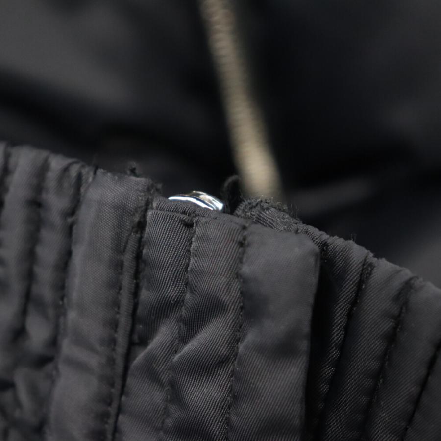 miumiu ミュウミュウ Cropped Nylon Down Jacket ML724 1ZQA miumiu ミュウミュウ Cropped Nylon Down Jacket ML724 1ZQA