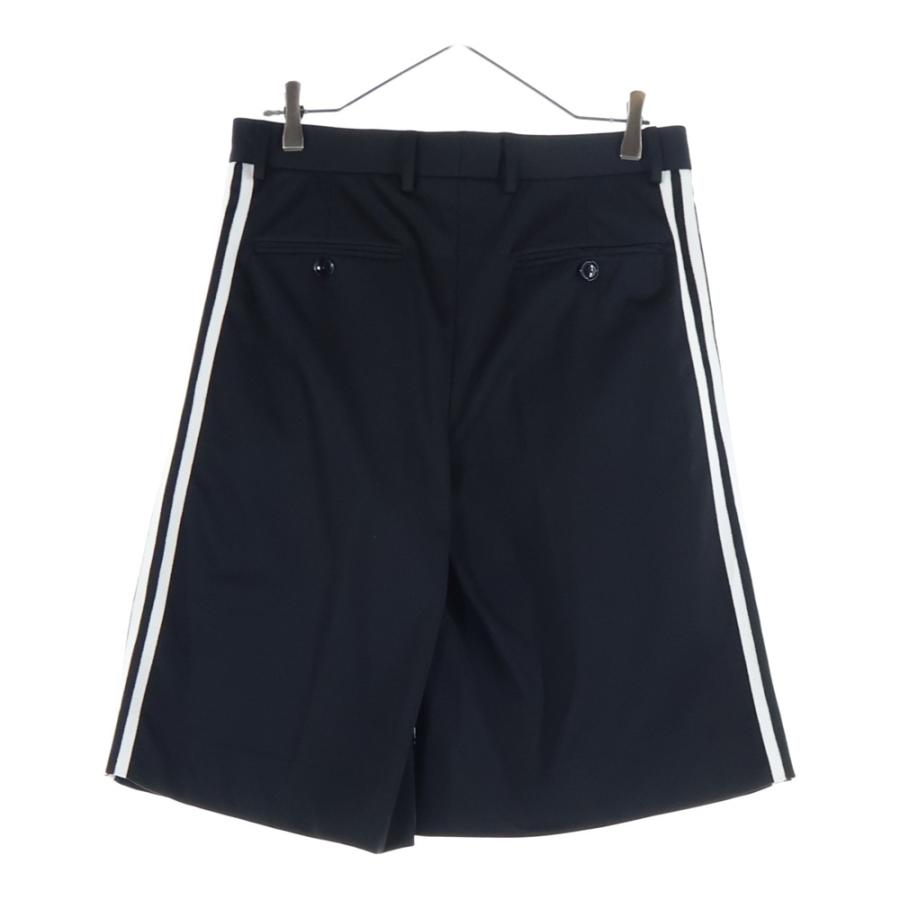 GUCCI（グッチ） × adidas アディダス サイドラインショートパンツ