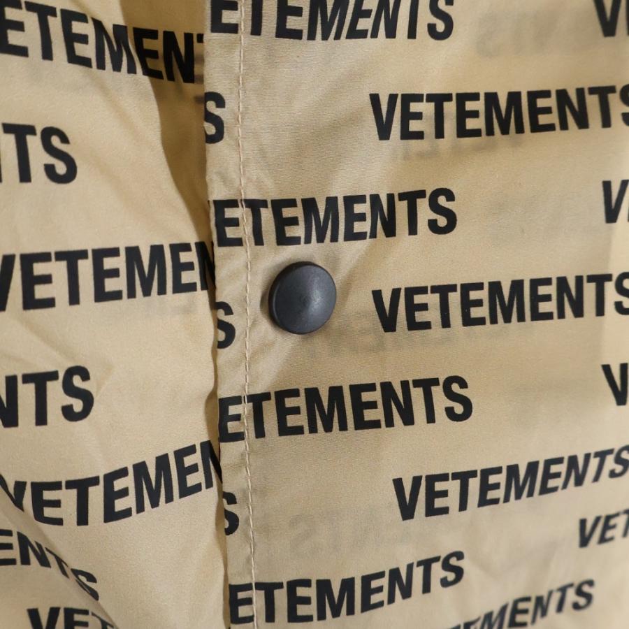 VETEMENTS（ヴェトモン） 18AW MONOGRAM RAINCOAT ロゴ総柄 ナイロン