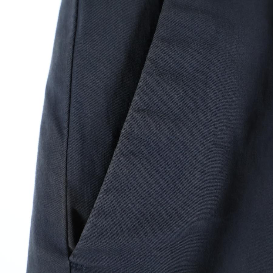 PRADA（プラダ） スラックスパンツ ストレートパンツ グレー SPD91