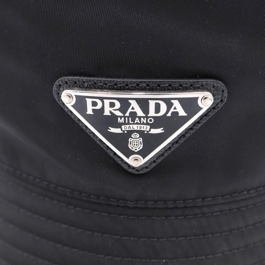 PRADA（プラダ） トライアングルロゴ バケットハット 帽子 ブラック