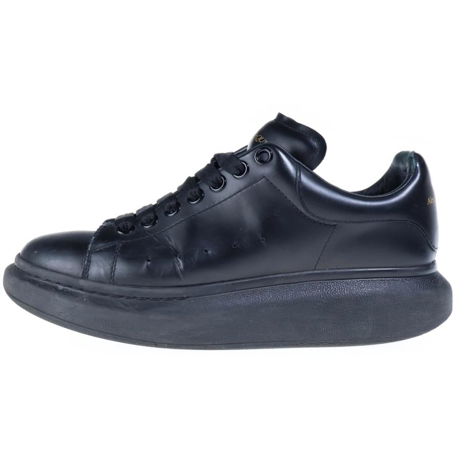 定価84700円 Alexander McQueen ローカットスニーカー　ロゴ Alexander McQueen（アレキサンダーマックイーン） OVERSIZED SNEAKER
