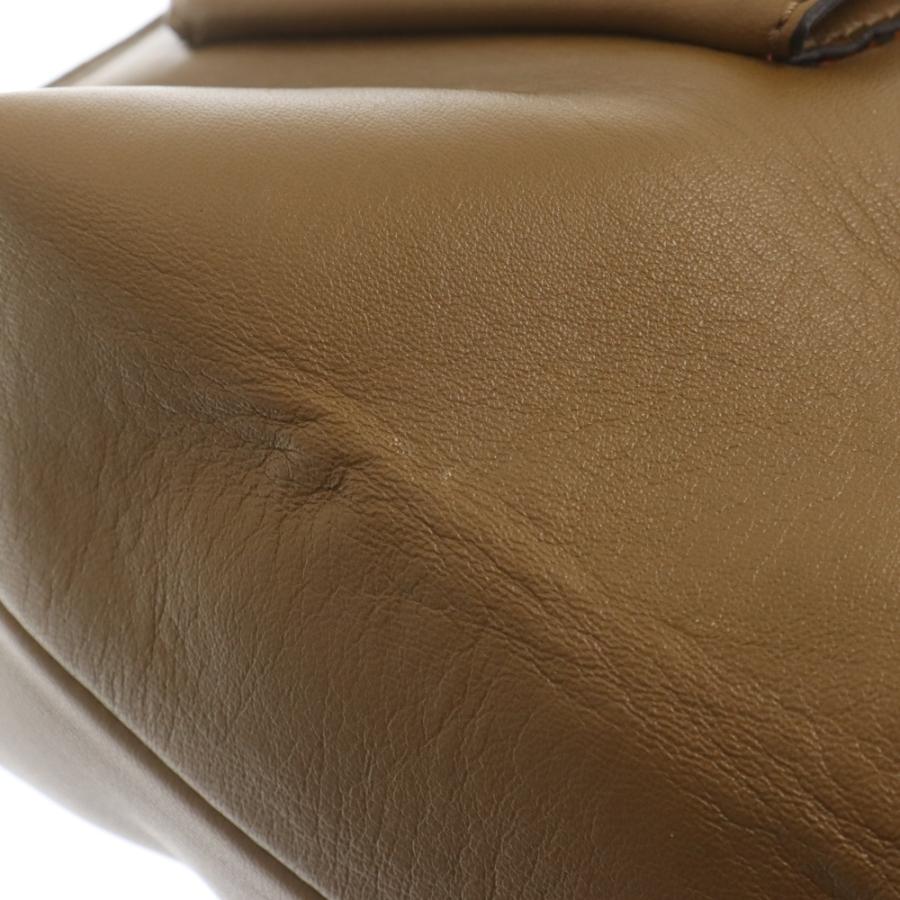 MARNI（マルニ） 型押しロゴ マルチポケット レザートートバッグ