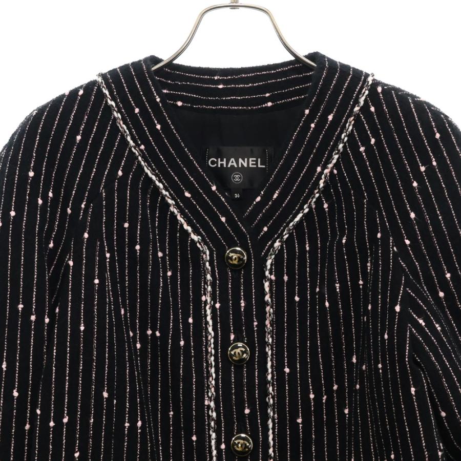 CHANEL シャネル ココマークボタン ストライプ ノーカラーツイードジャケット レディース ブラック/ピンク NM434の画像