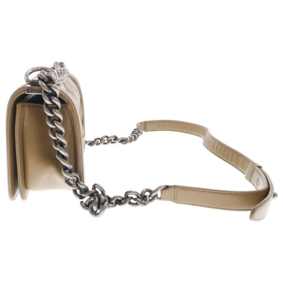 CHANEL シャネルベージュ ショルダーバッグボーイシャネルミニチェーン