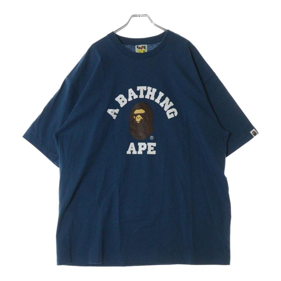 A BATHING APE（アベイシングエイプ） COLLEGE TEE フロントプリント