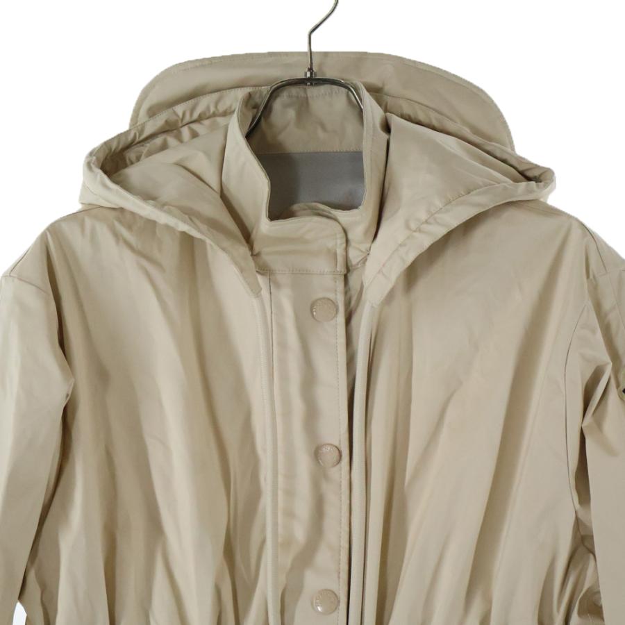 MONCLER（モンクレール） VALIERE SHORT PARKA ナイロンフーディー
