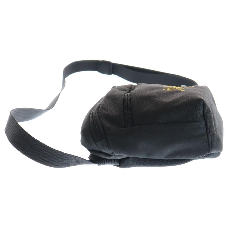 【新品未使用】アークテリクス マンティス1 ウエストパック 黒ロゴ　貴重 ARC'TERYX（アークテリクス） ARC TERYX マンティス1ウェストパック