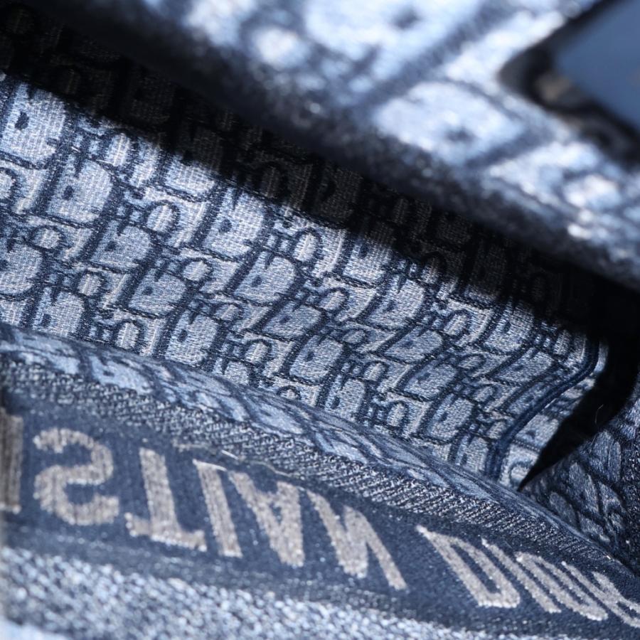 Christian Dior（クリスチャン・ディオール） ブックトート ミディアム