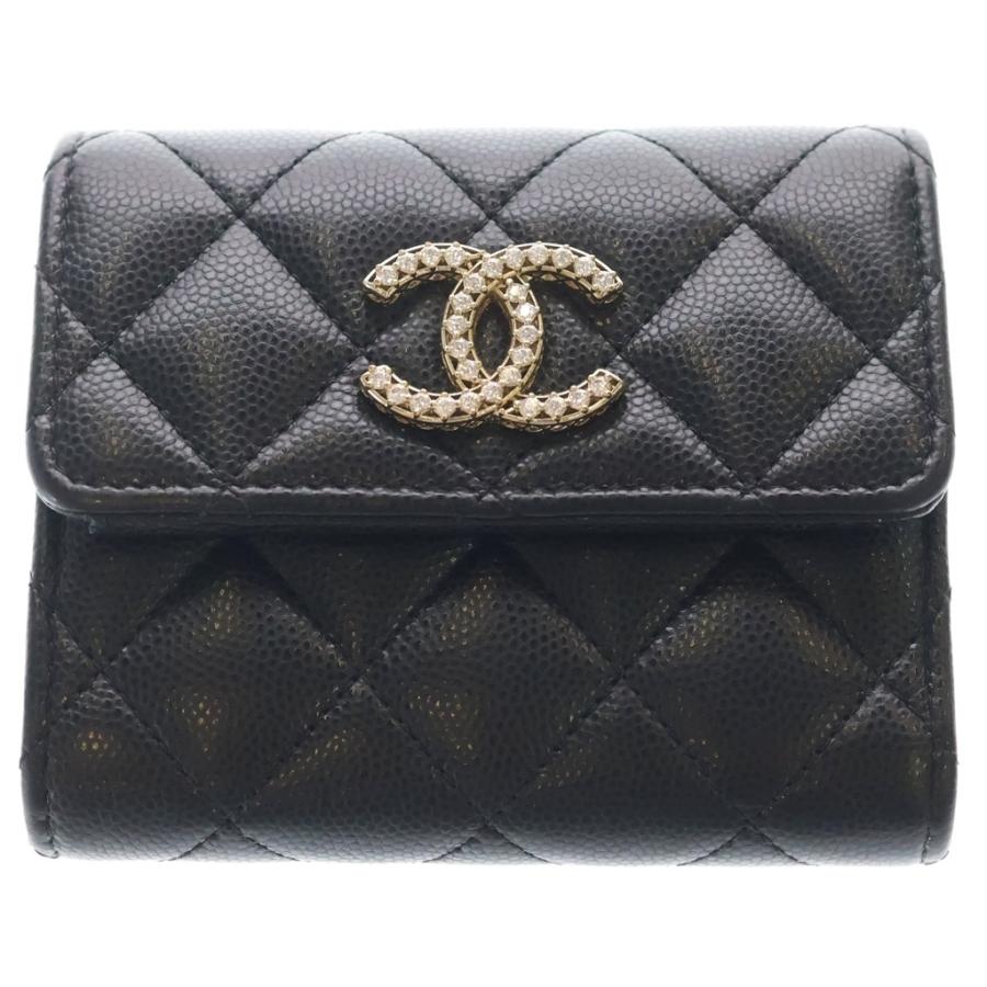 CHANEL（シャネル） マトラッセ ココマーク キャビアスキン 三つ折り