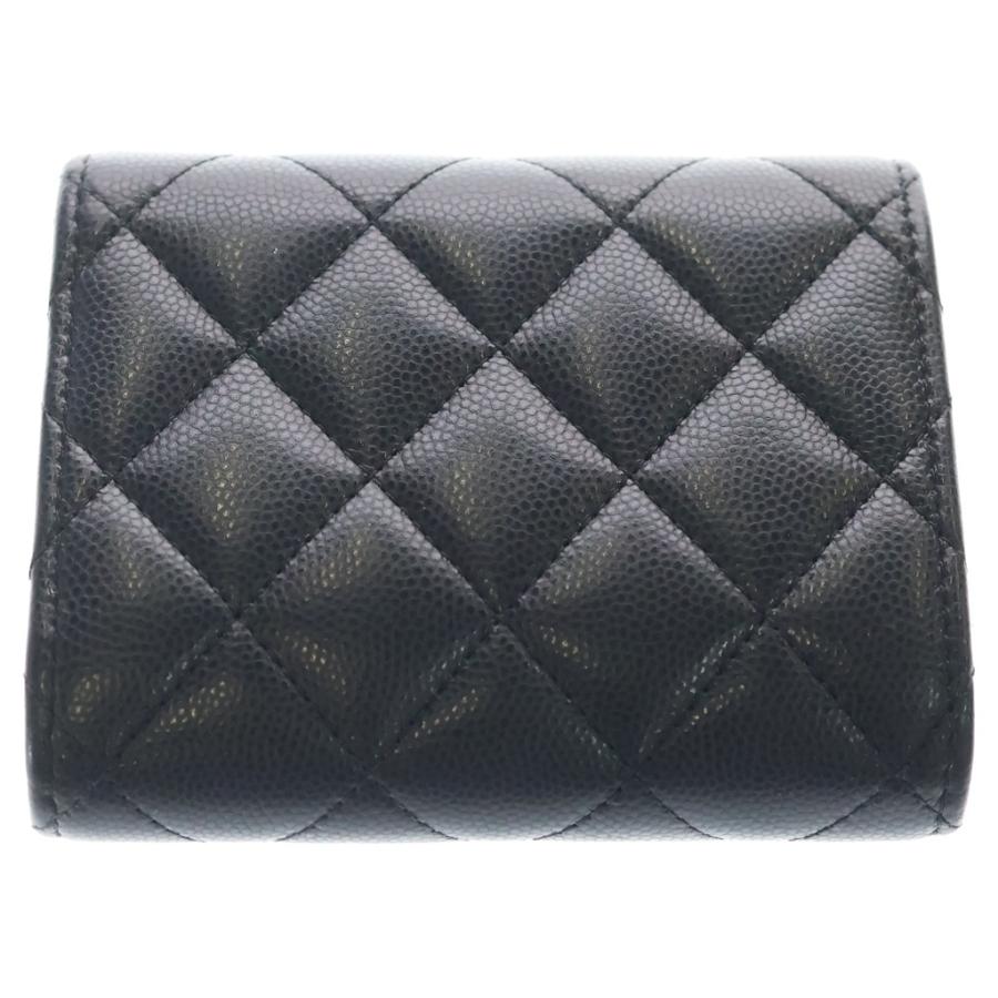 CHANEL（シャネル） マトラッセ ココマーク キャビアスキン 三つ折り 