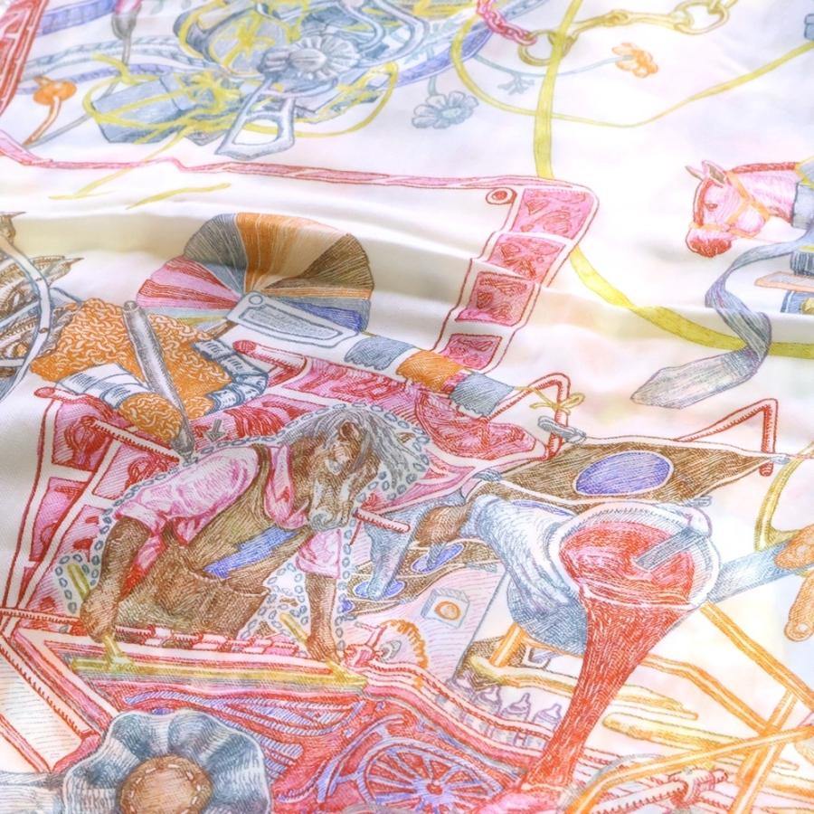 HERMES（エルメス） カレジェアン エルメスの世界 スカーフ ホワイト
