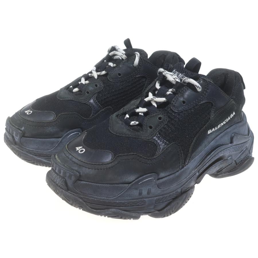 BALENCIAGA（バレンシアガ） TRIPLE Sトリプルエス ダート加工 ダッド