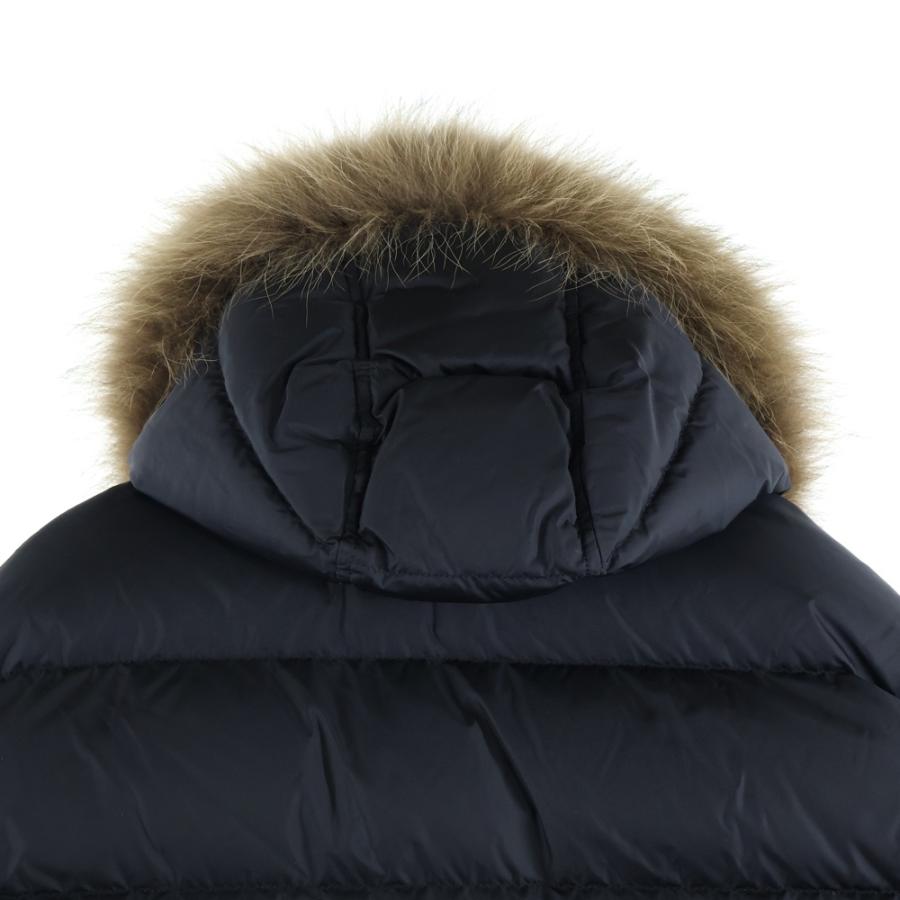 MONCLER（モンクレール） 22AW CLUNY クリュニー ワッペンロゴ ファー