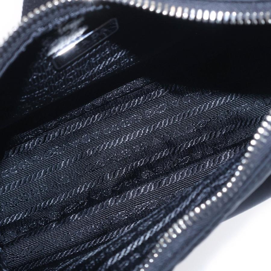 PRADA（プラダ） リナイロン ショルダーバッグ チェーンバッグ 斜め