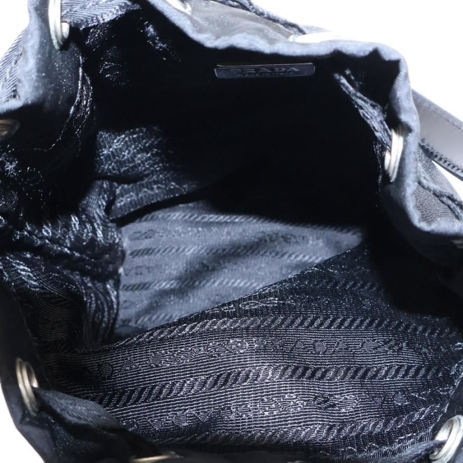 PRADA（プラダ） テスート レザービッグロゴナイロン巾着ハンドバッグ