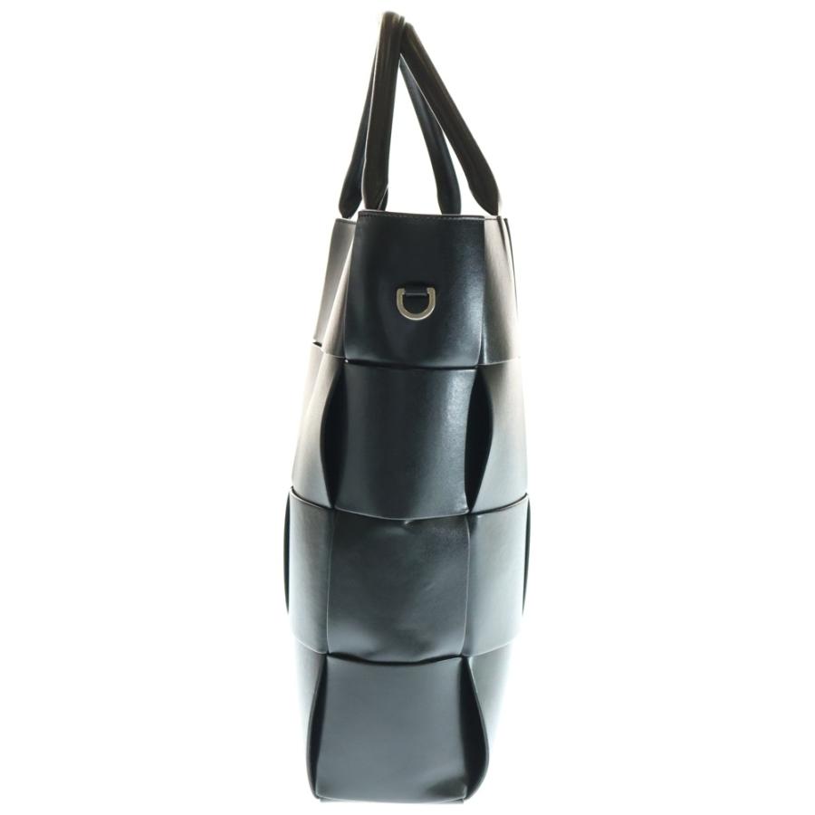 BOTTEGA VENETA（ボッテガ・ヴェネタ） マキシイントレチャート