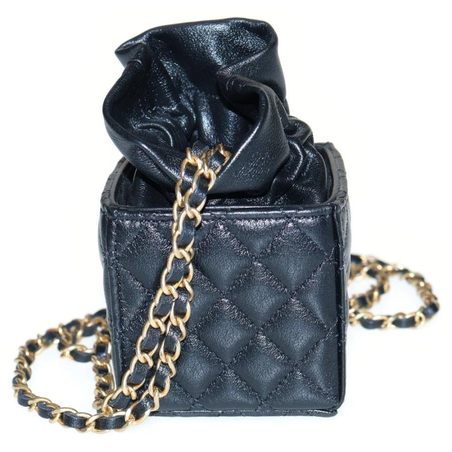 CHANEL（シャネル） ミニマトラッセ 巾着バッグ ミニキューブ チェーン