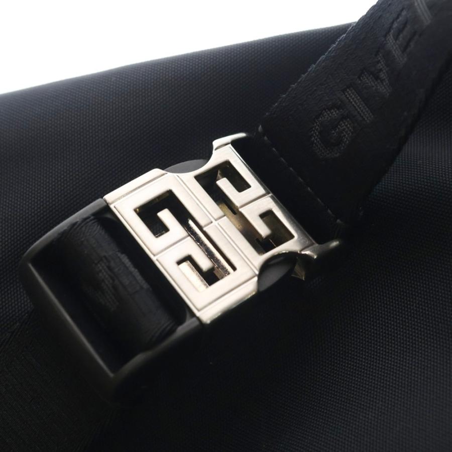 GIVENCHY（ジバンシィ） ロゴ ボディバッグ ウエストバッグ ブラック