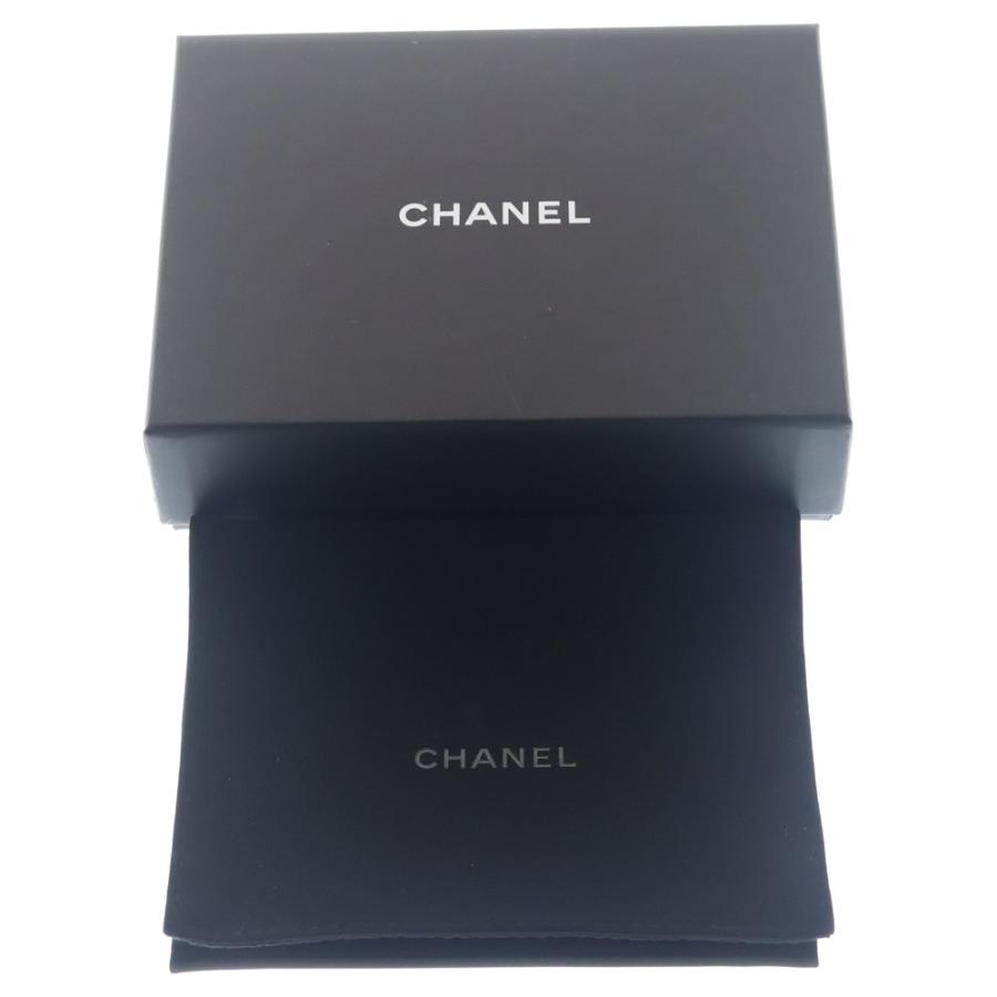 CHANEL（シャネル） マトラッセ スターロゴ スモールフラップ