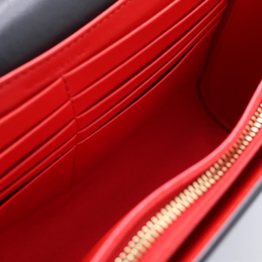 Christian Louboutin（クリスチャンルブタン） パロマ クラッチ